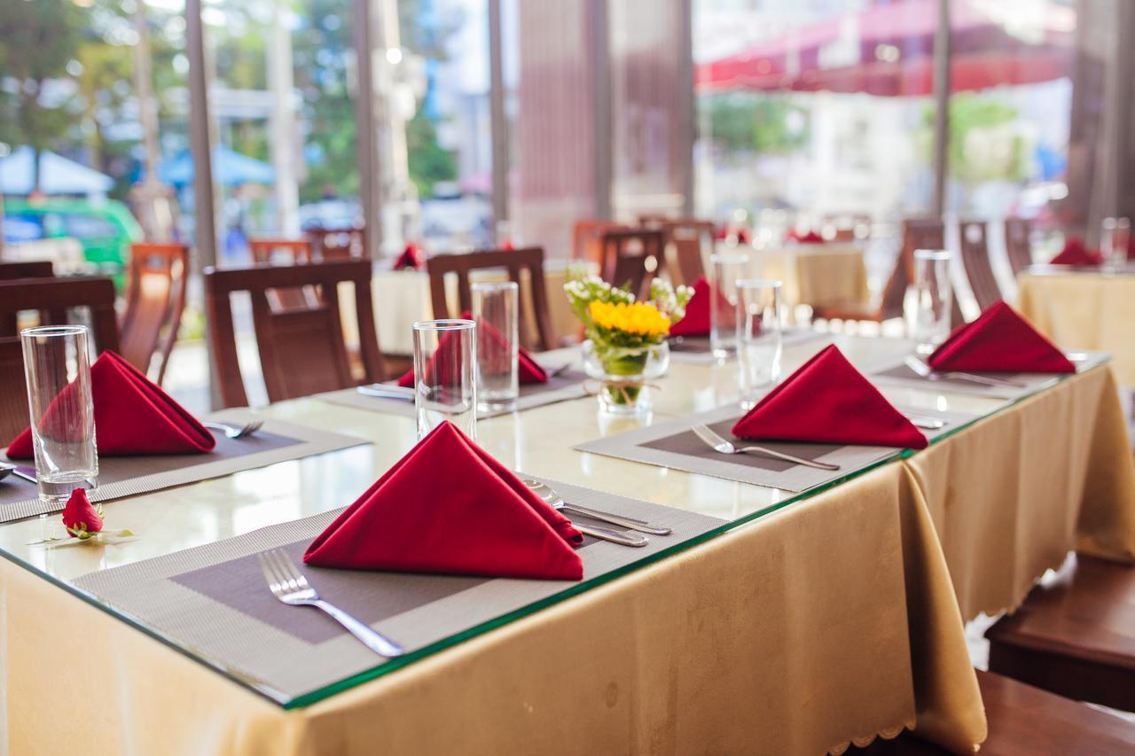 Ngoc Lan Hotel Da Nang Bagian luar foto